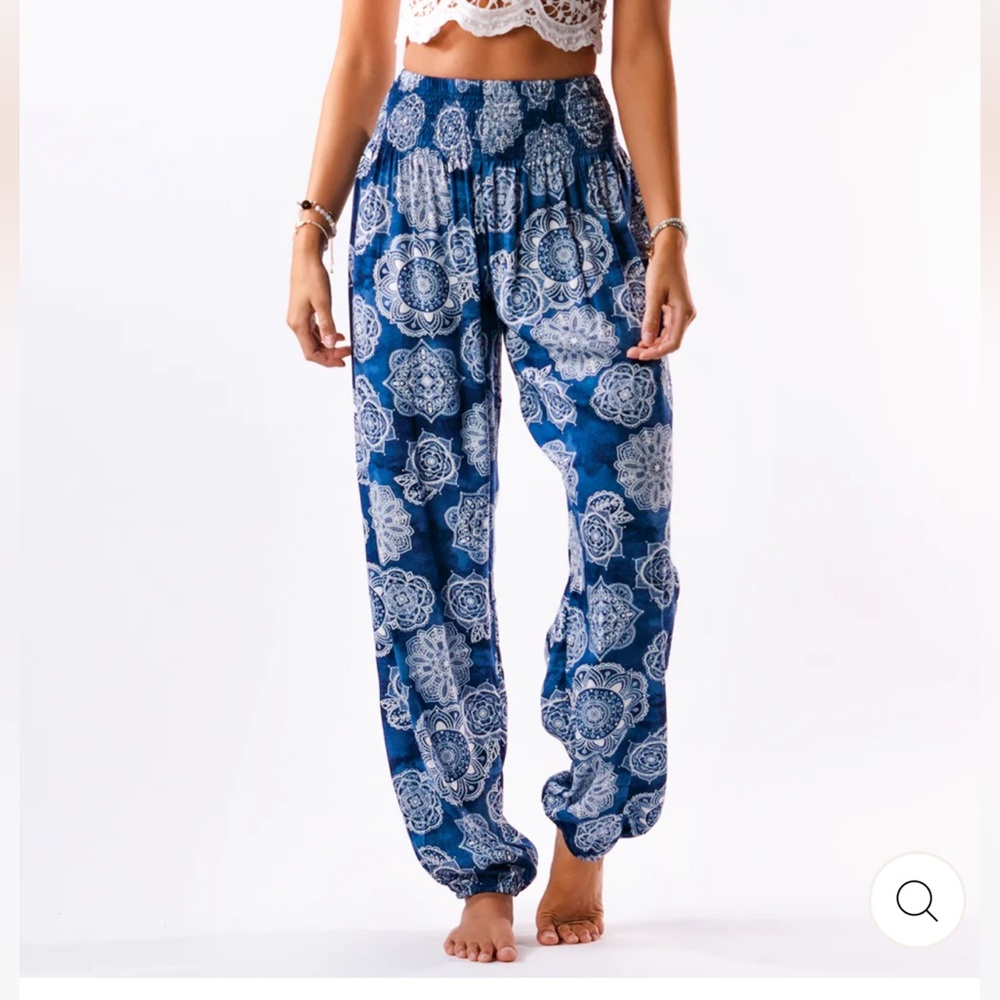 🖤HP🎉 Boho Chic Beachy/Yoga/Lounge Style High Waisted Harem Pants NWT